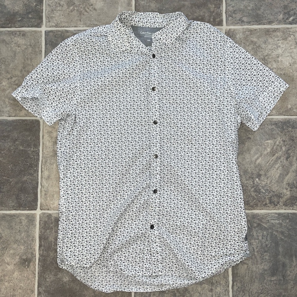 Calvin Klein button up